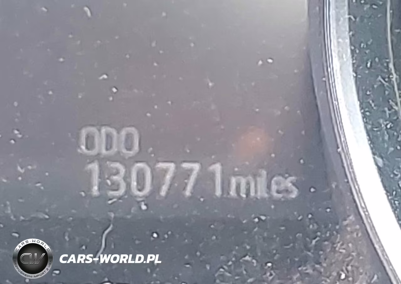 2020 Toyota Camry Xle Hybrid VIN:4T1F31AK0LU541050 - 16