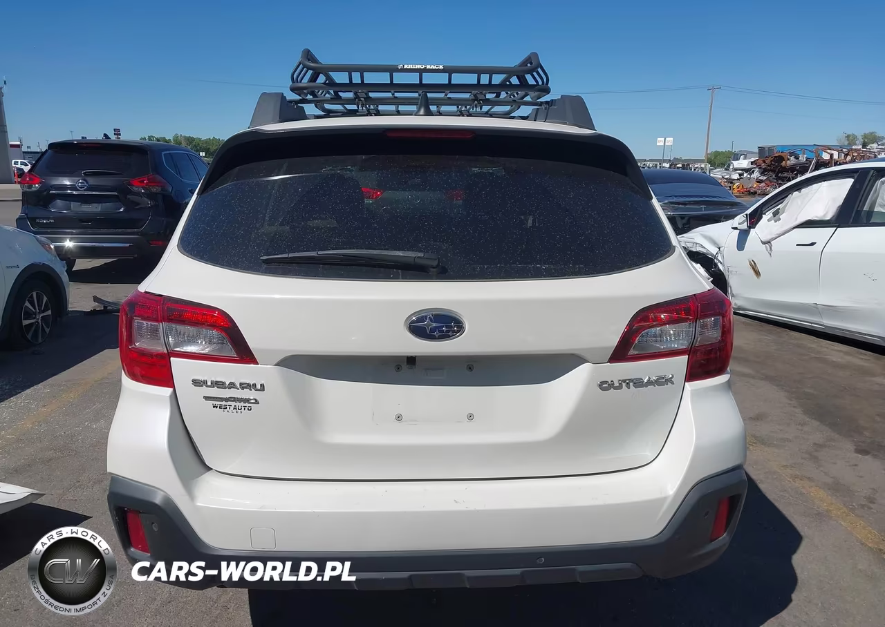 2018 Subaru Outback 2.5I Limited VIN:4S4BSANC7J3268681 - 17