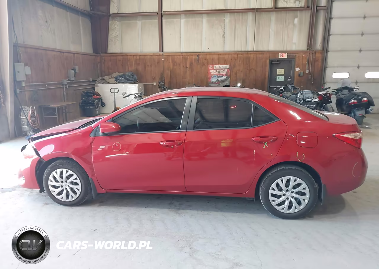 2017 Toyota Corolla Le VIN:2T1BURHE1HC757296 - 14