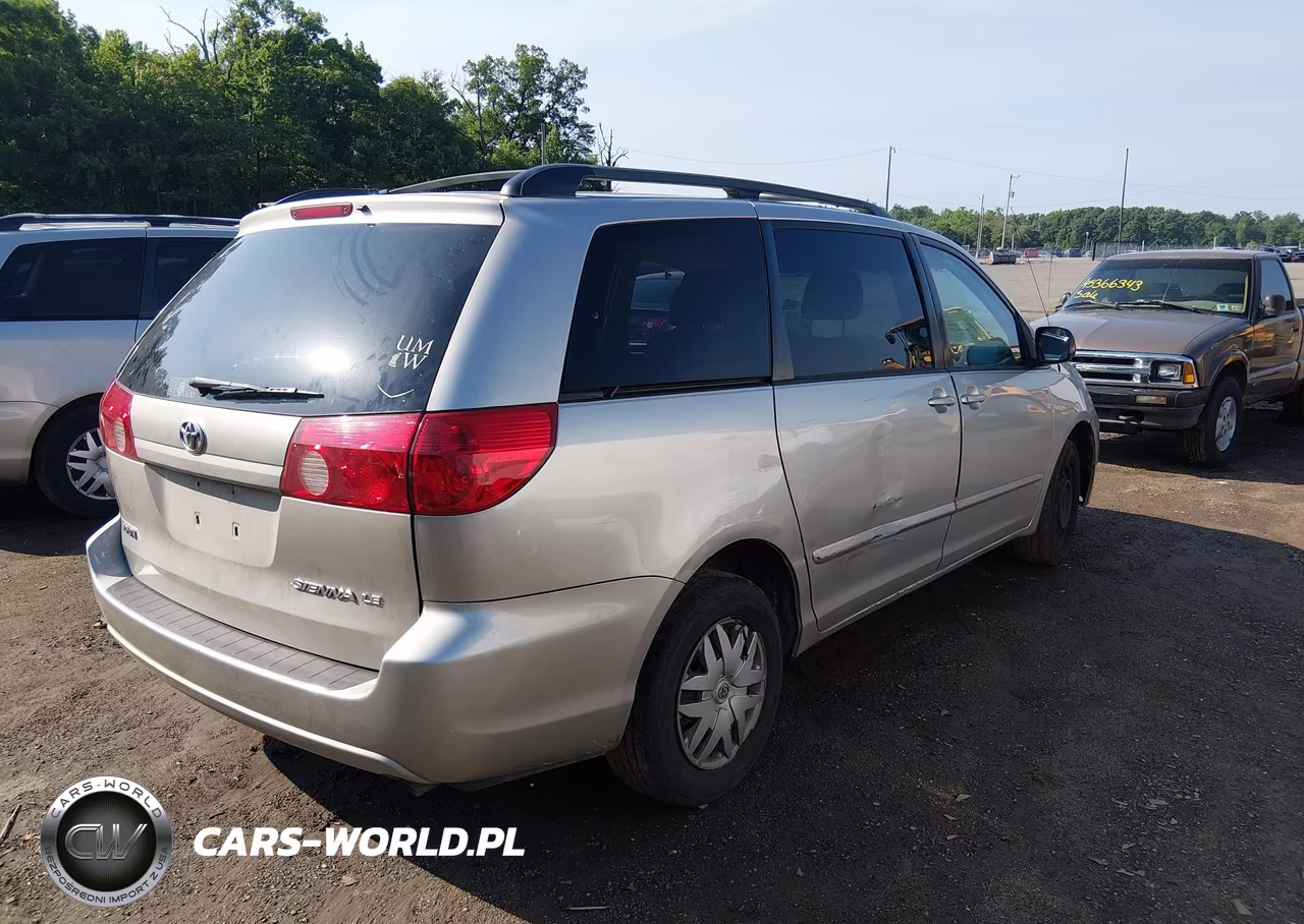 2006 Toyota Sienna Le VIN:5TDZA23C06S535082 - 4