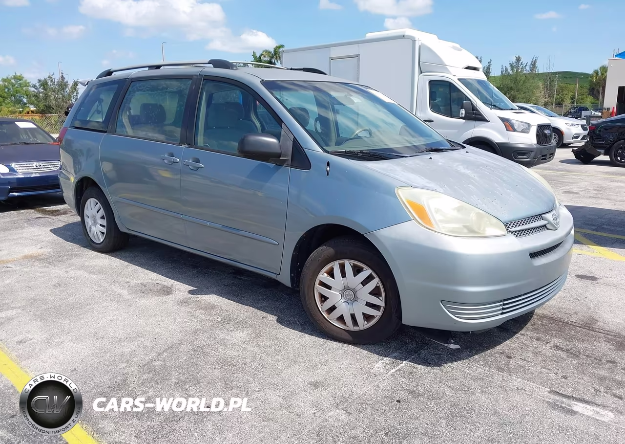 2005 Toyota Sienna Ce – zdjęcie 1 z 11