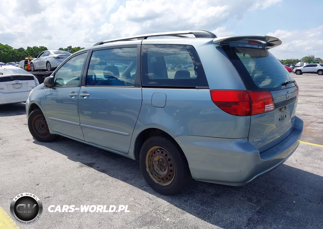 2005 Toyota Sienna Ce VIN:5TDZA23C05S369922 - 3