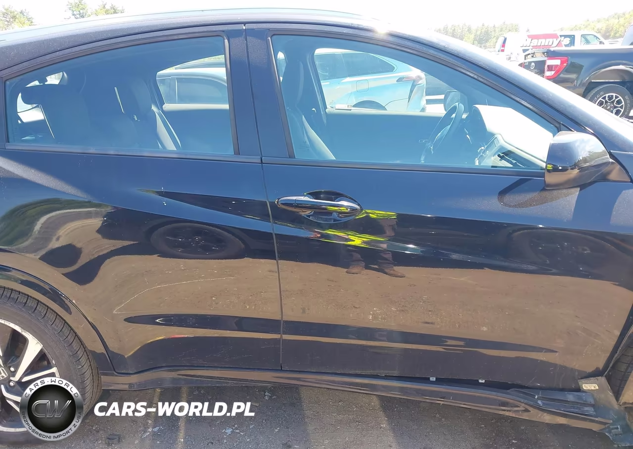 2019 Honda Hr-V Sport VIN:3CZRU6H15KM741119 - 13