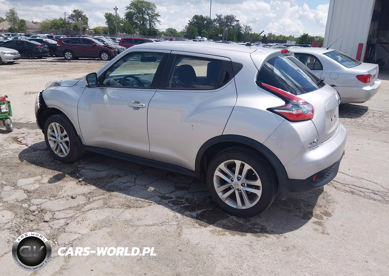 2015 Nissan Juke S VIN:JN8AF5MR8FT507278 - 3