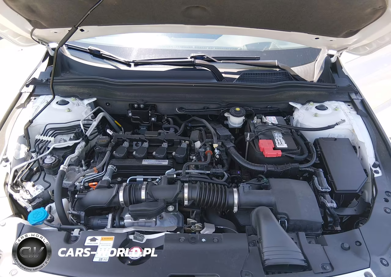 2018 Honda Accord Touring VIN:1HGCV1F91JA123247 - 10