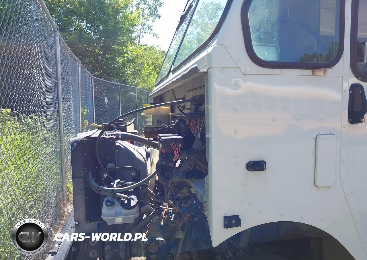 2021 Freightliner Mt55G VIN:4UZAC3GA1MCMX8617 - 14