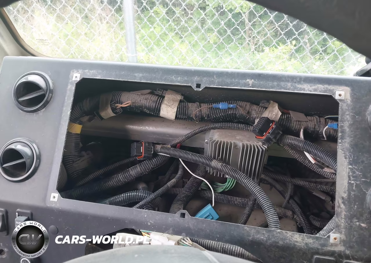 2021 Freightliner Mt55G VIN:4UZAC3GA1MCMX8617 - 17