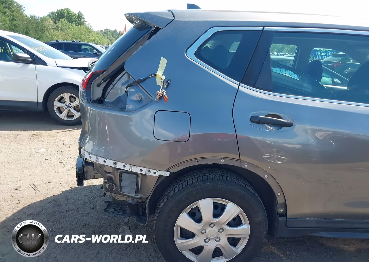 2017 Nissan Rogue S VIN:5N1AT2MV9HC800072 - 20