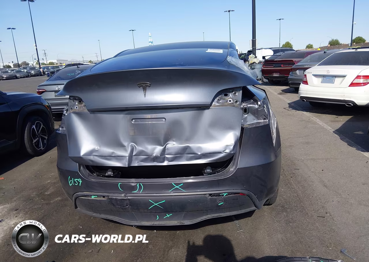 2023 Tesla Model Y Awd-Long Range Dual Motor All-Wheel Drive VIN:7SAYGDEE1PA166677 - 16