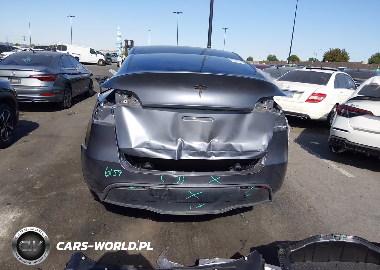2023 Tesla Model Y Awd-Long Range Dual Motor All-Wheel Drive VIN:7SAYGDEE1PA166677 - 6
