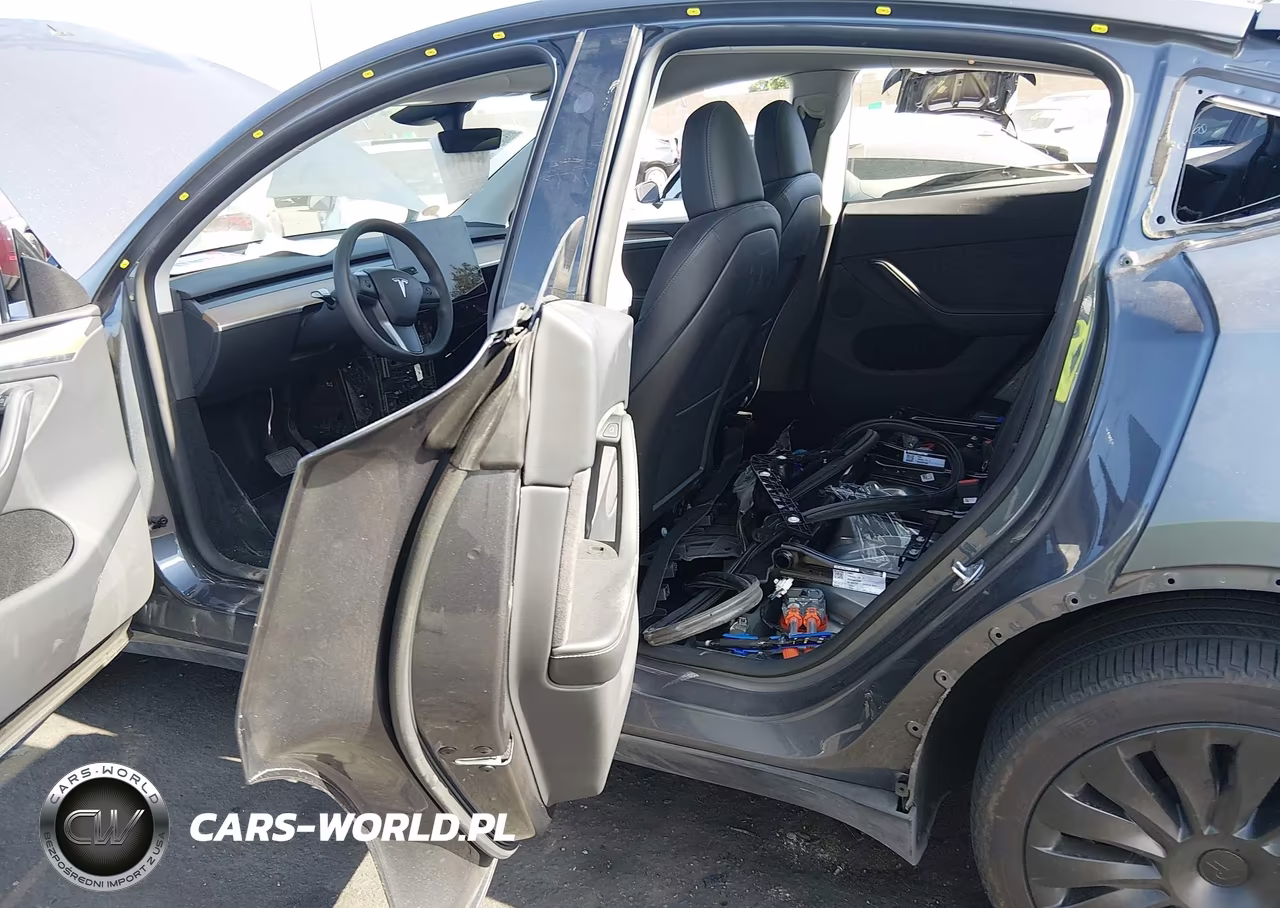 2023 Tesla Model Y Awd-Long Range Dual Motor All-Wheel Drive VIN:7SAYGDEE1PA166677 - 8