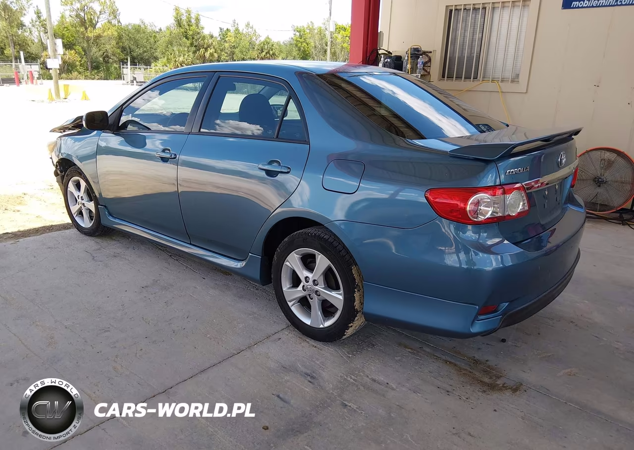 2013 Toyota Corolla S VIN:5YFBU4EE8DP119841 - 3