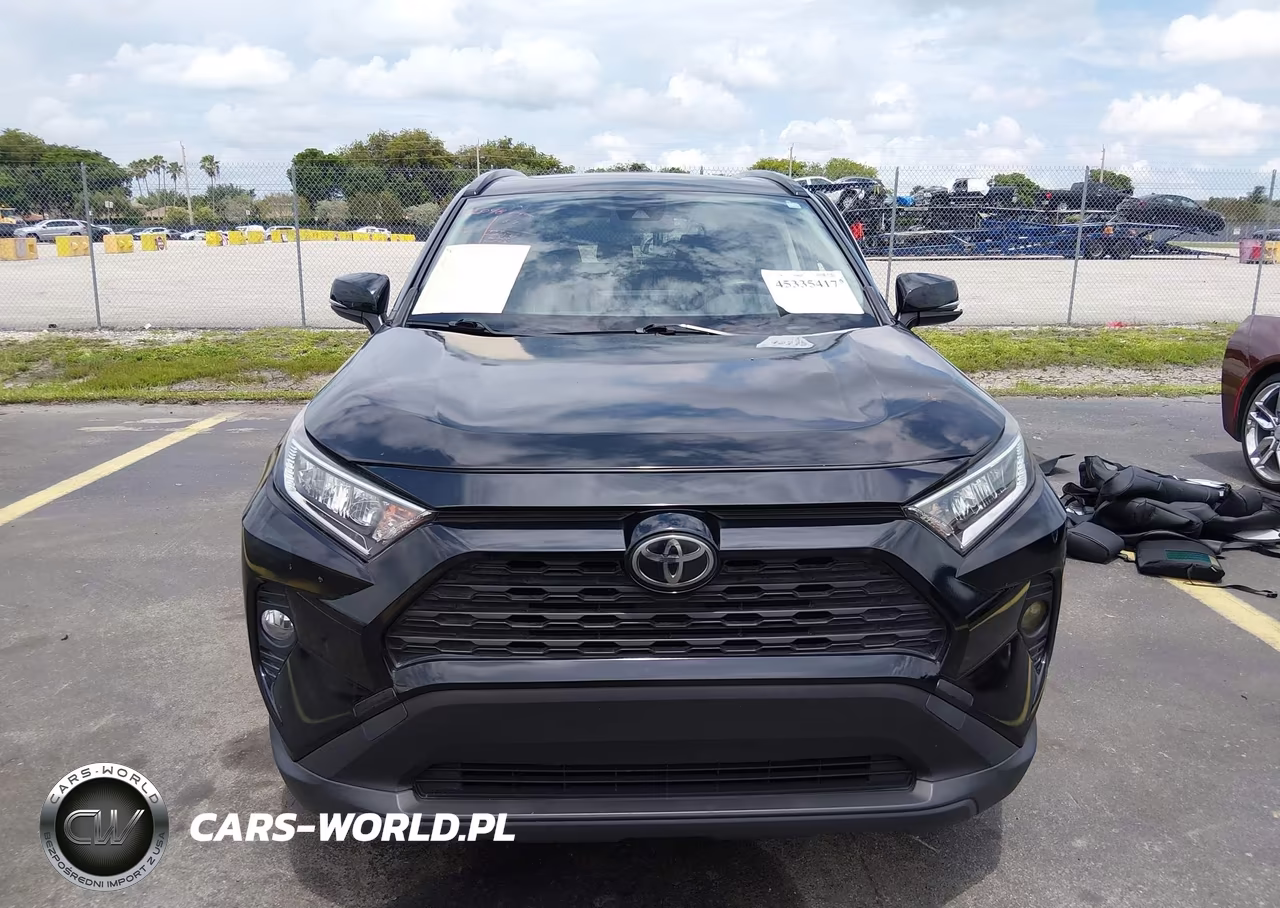 2021 Toyota Rav4 Xle VIN:JTMW1RFV9MD066768 - 12