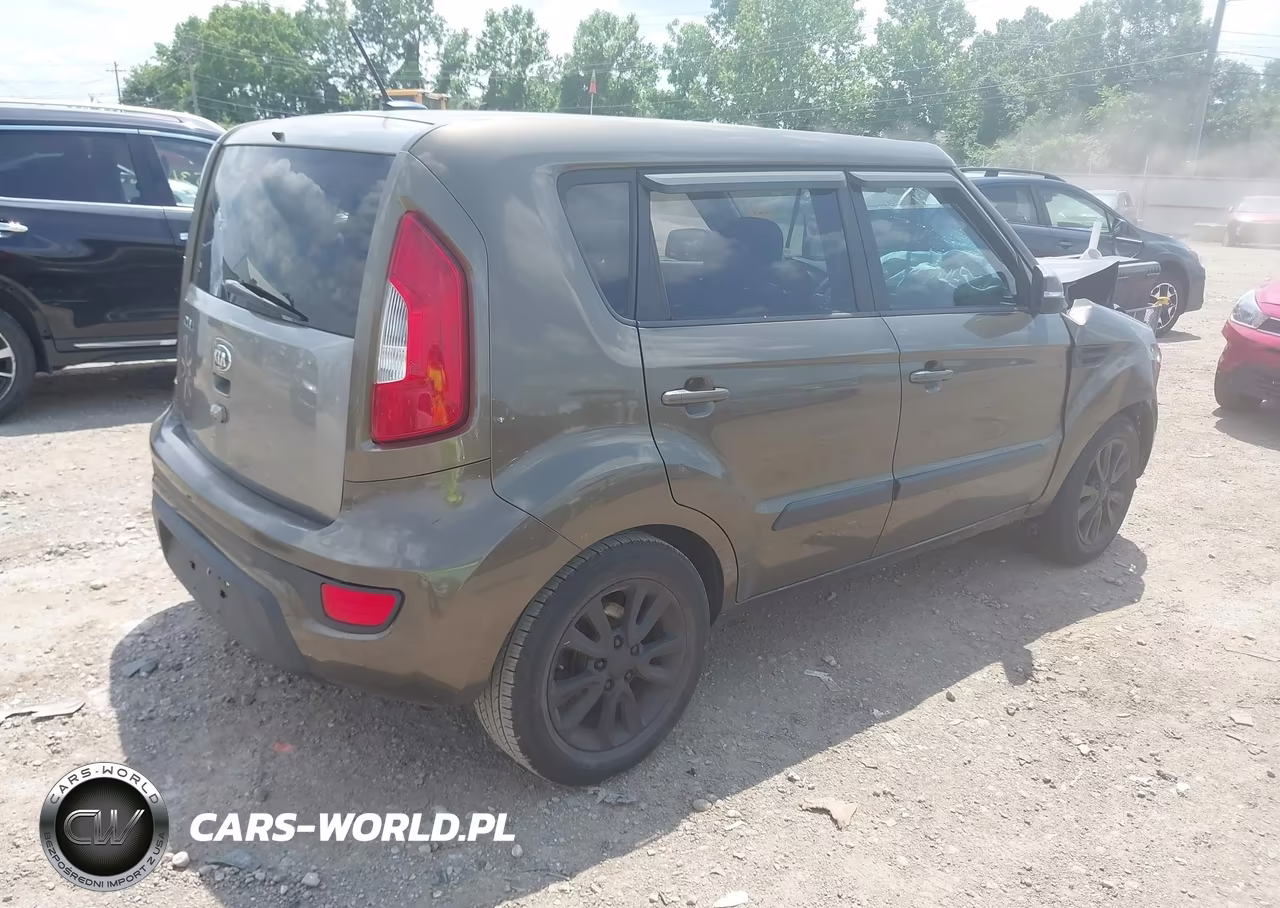2012 Kia Soul + VIN:KNDJT2A67C7411093 - 4