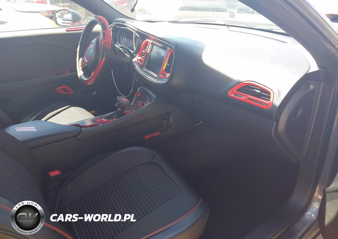 2016 Dodge Challenger Sxt VIN:2C3CDZAG0GH166269 - 5