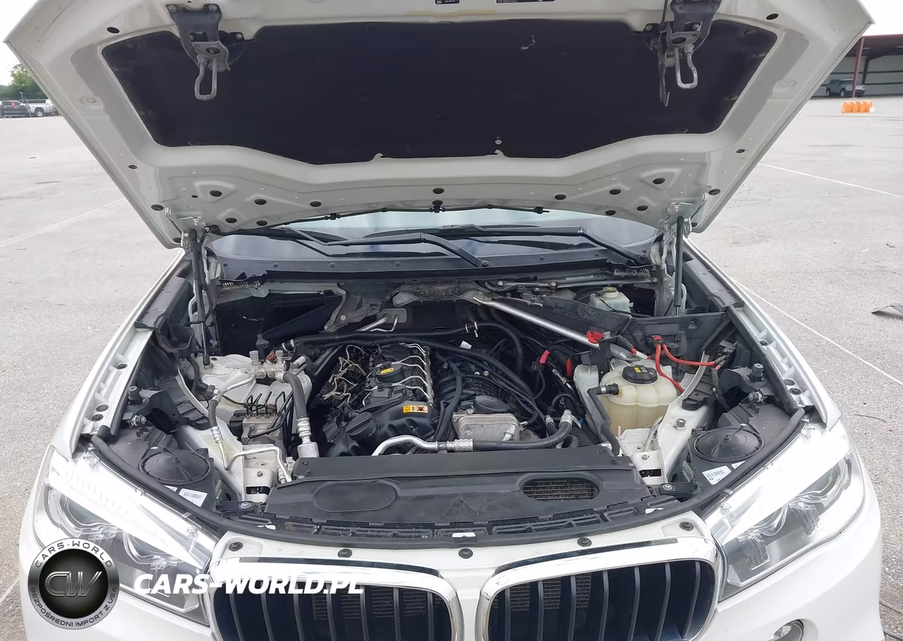 2017 BMW X5 xDrive35I VIN:5UXKR0C34H0V72879 - 10