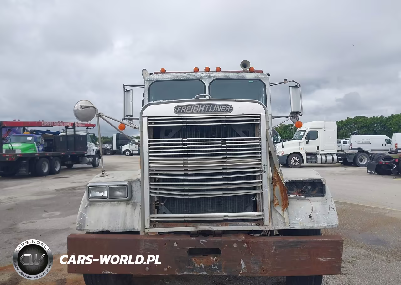 1988 Freightliner Conventional Fld120 VIN:1FUP2CYBXJH331700 - 11
