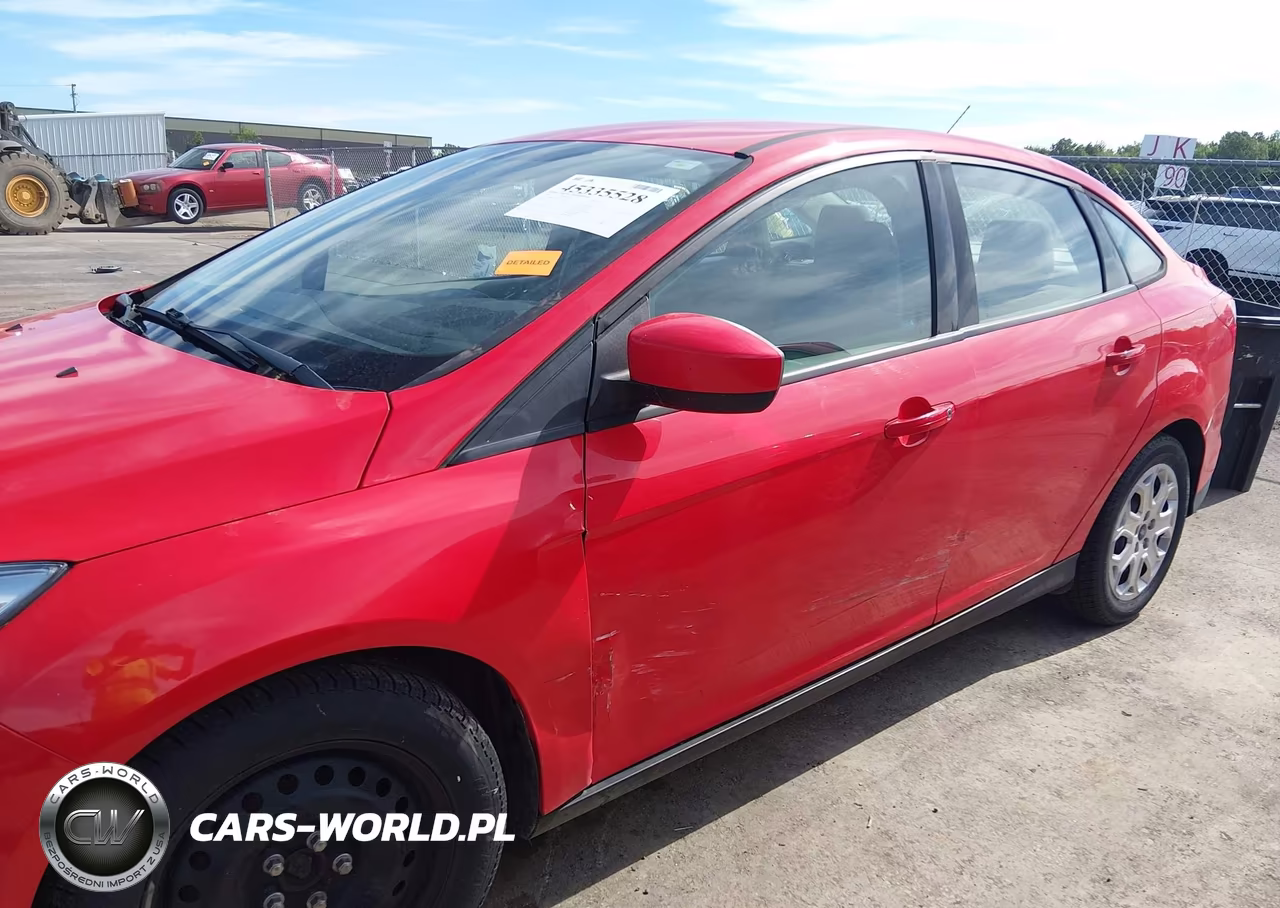 2012 Ford Focus Se VIN:1FAHP3F25CL421164 - 6