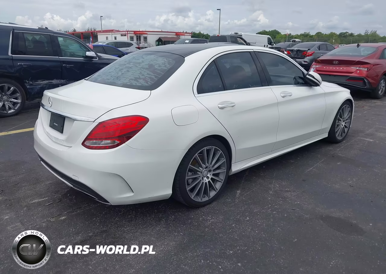 2017 Mercedes-Benz C 300 Sport VIN:55SWF4JB4HU190610 - 4