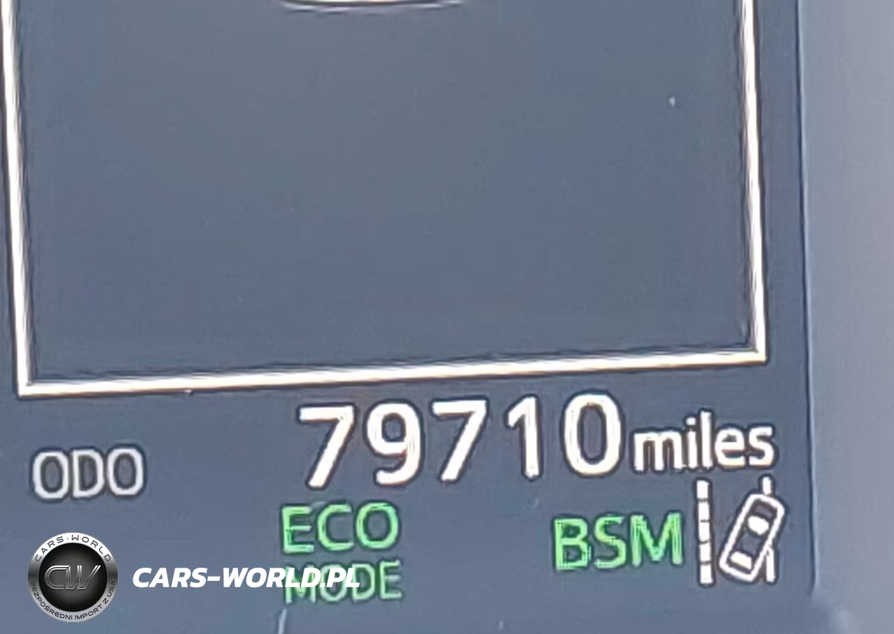 2018 Toyota Rav4 Limited VIN:JTMYFREV8JJ211727 - 15