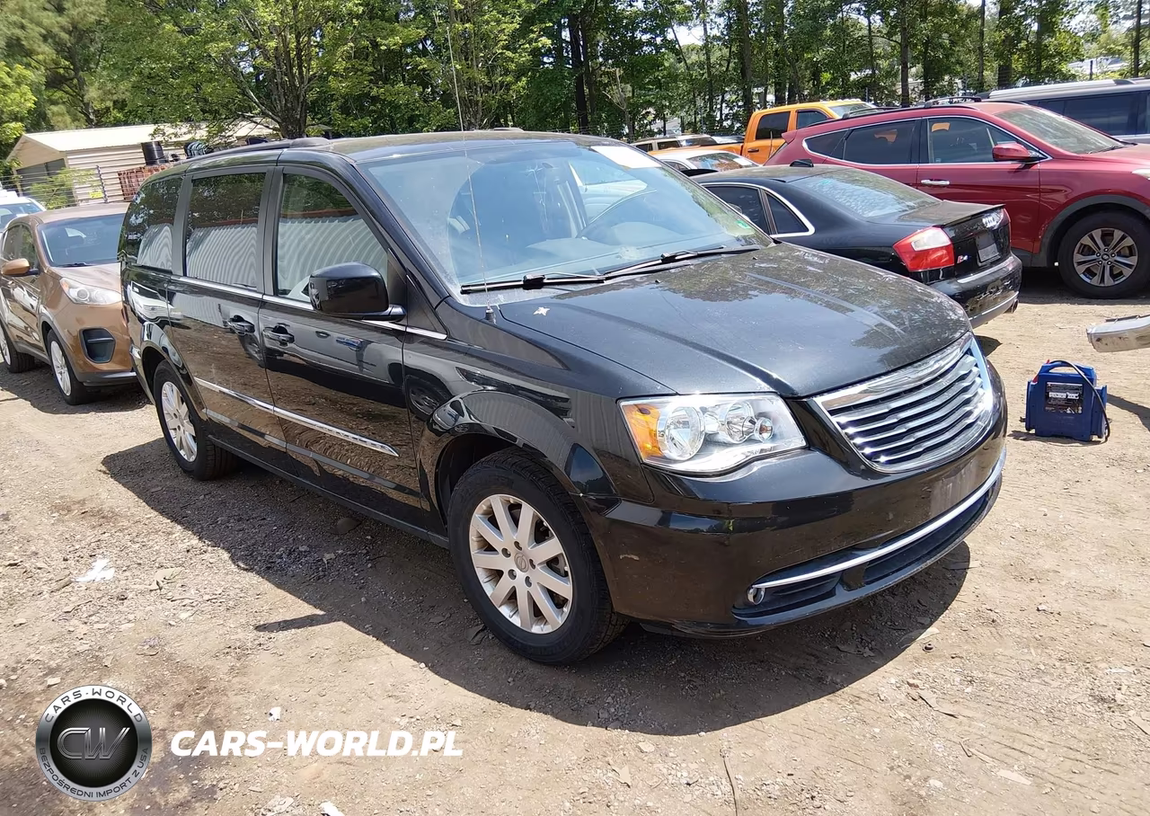 2014 Chrysler Town & Country Touring – zdjęcie 1 z 11