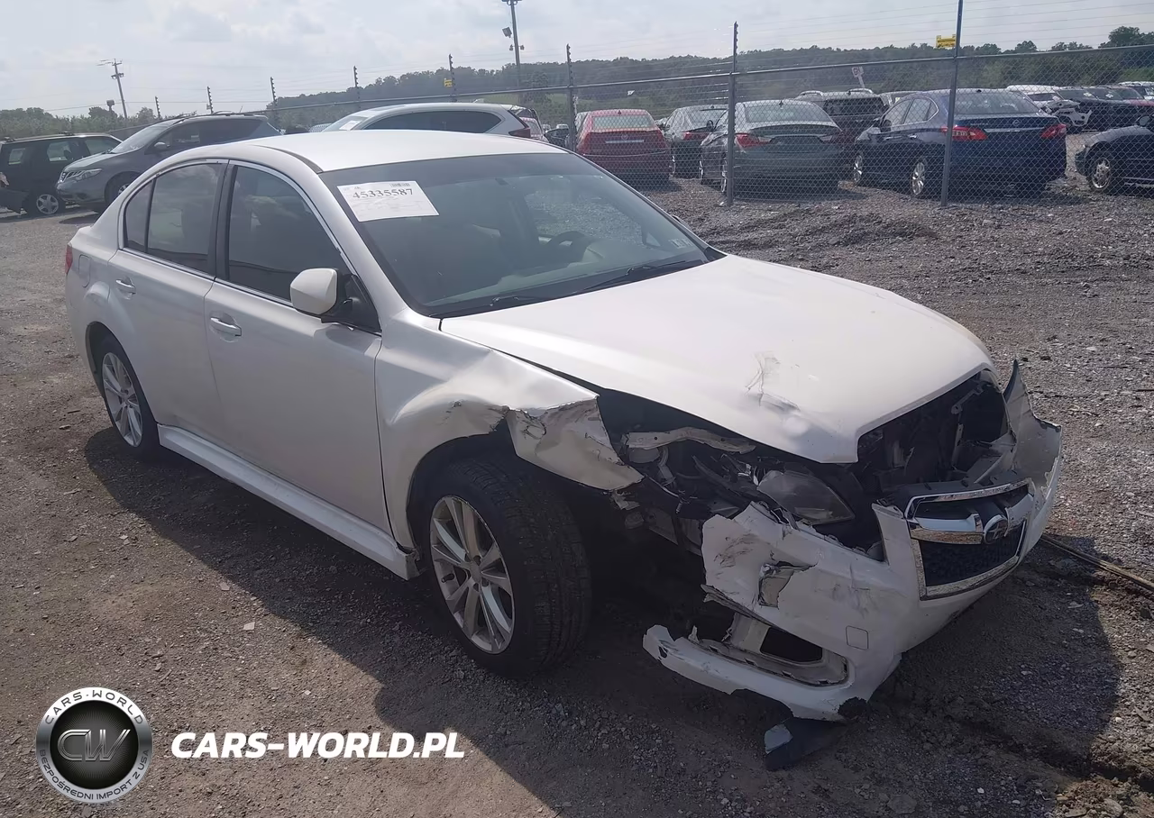 2013 Subaru Legacy 2.5I Premium – zdjęcie 1 z 12