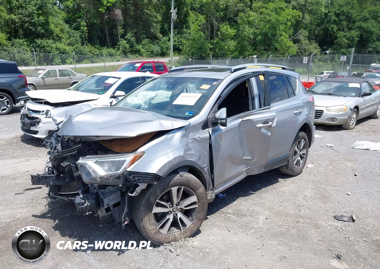 2018 Toyota Rav4 Xle VIN:JTMRFREVXJD228077 - 2