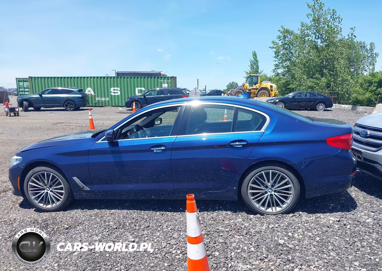 2018 BMW 540I xDrive VIN:WBAJE7C55JG891379 - 14