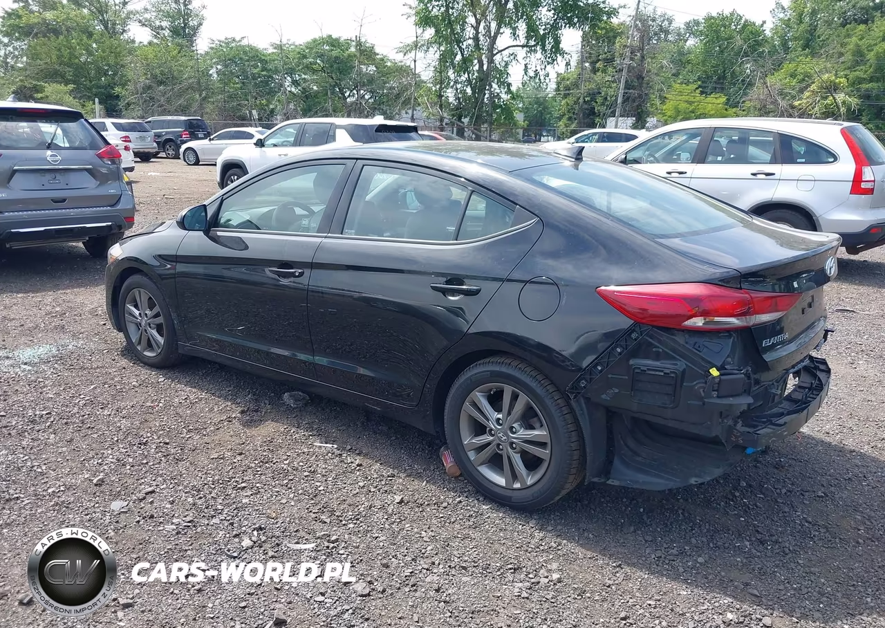 2018 Hyundai Elantra Sel VIN:5NPD84LF8JH226566 - 3