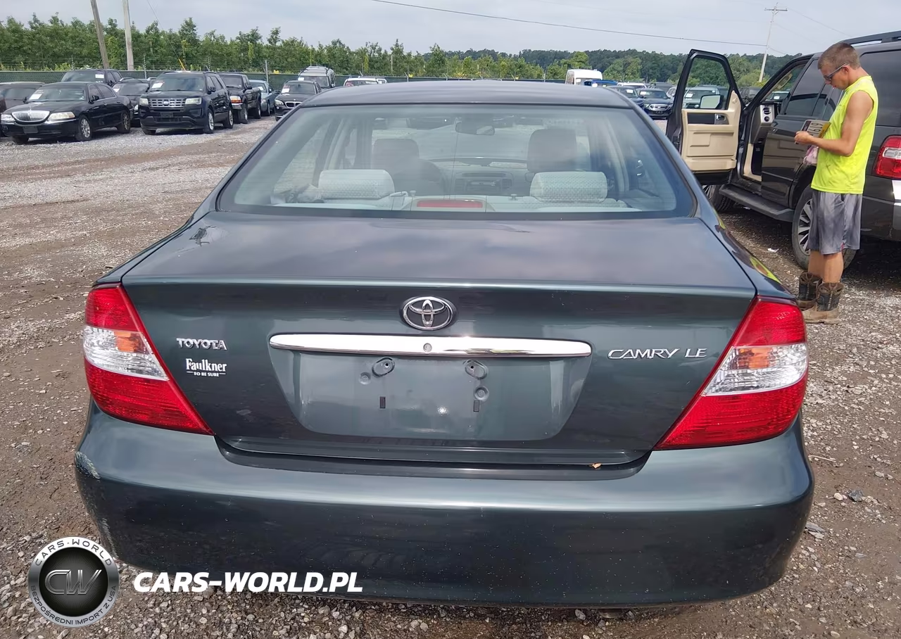 2002 Toyota Camry Le VIN:4T1BE32K12U544072 - 16