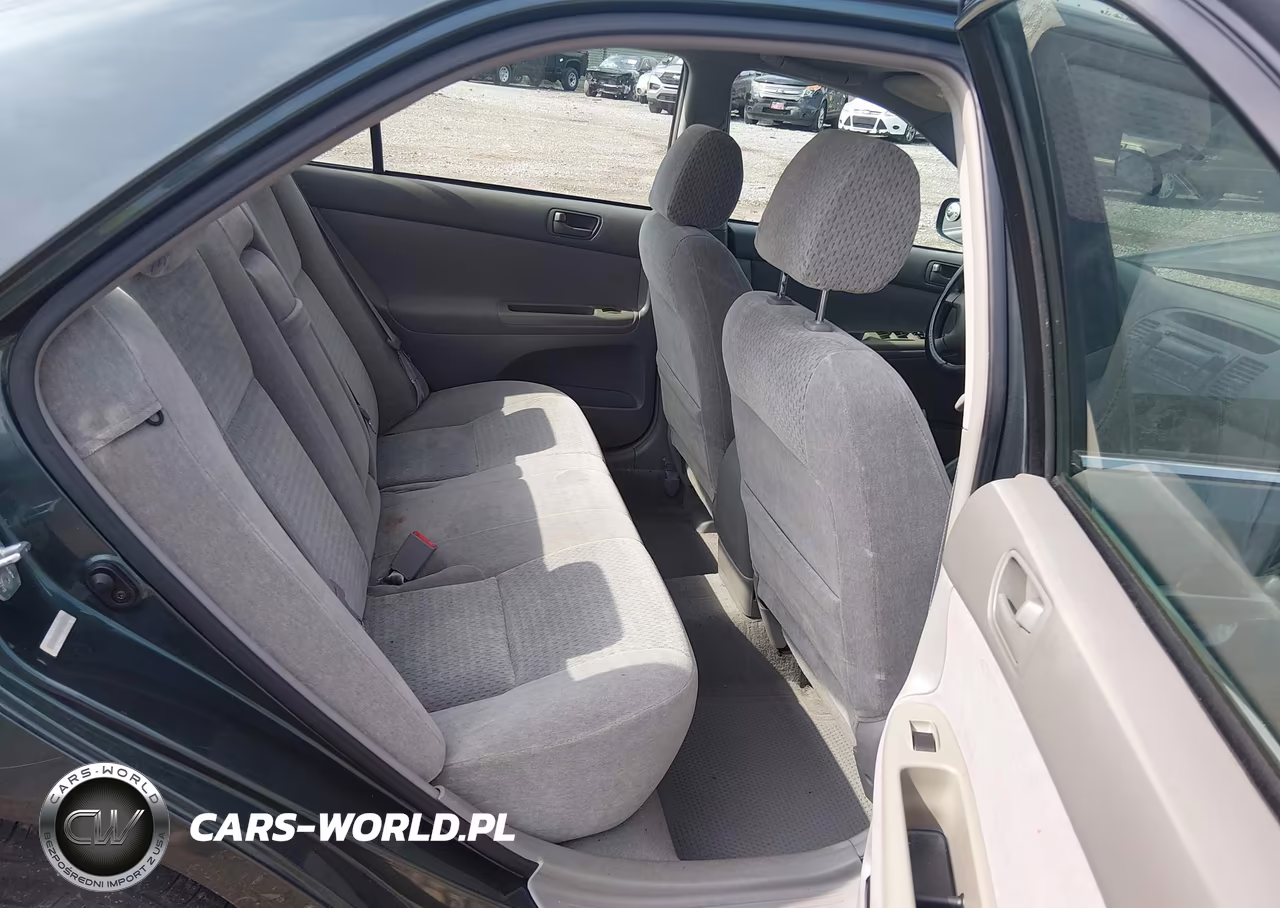 2002 Toyota Camry Le VIN:4T1BE32K12U544072 - 8