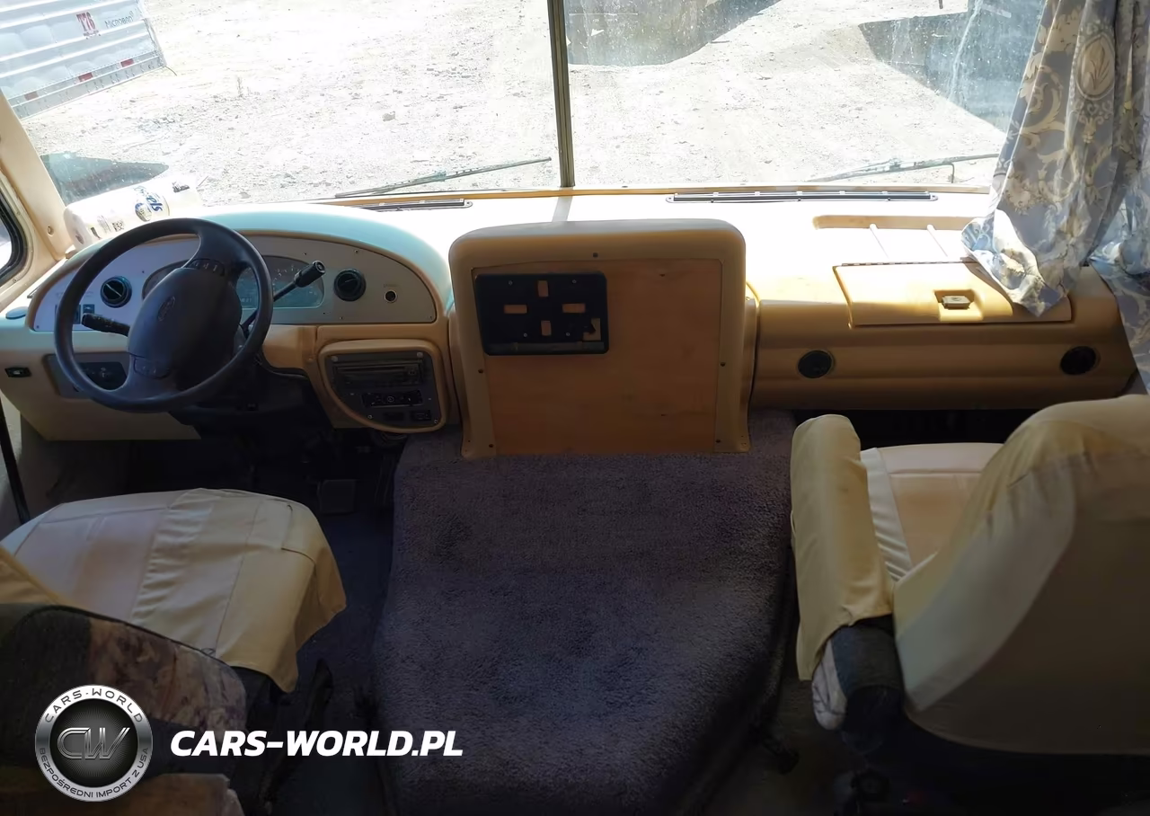 1999 Ford F550 Super Duty Stripped Chass VIN:3FCLF53SXXJA22554 - 5