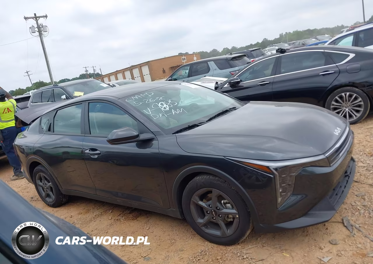 2026 Kia K4 Lxs VIN:3KPFT4DE2TE269885 - 13