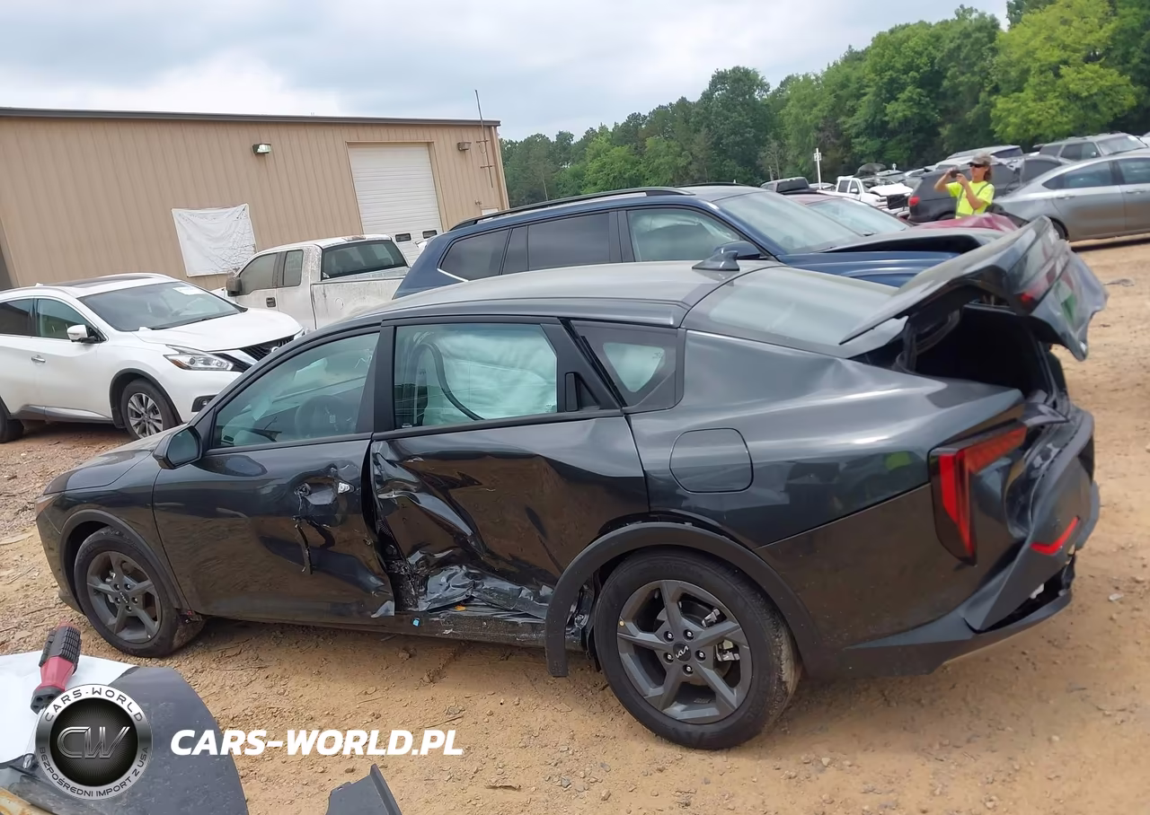 2026 Kia K4 Lxs VIN:3KPFT4DE2TE269885 - 14