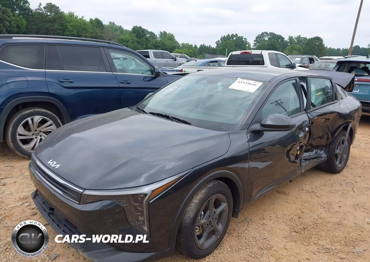 2026 Kia K4 Lxs VIN:3KPFT4DE2TE269885 - 2