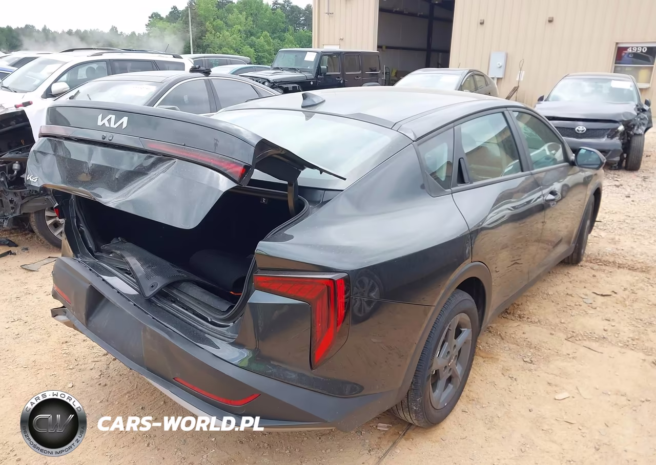 2026 Kia K4 Lxs VIN:3KPFT4DE2TE269885 - 4