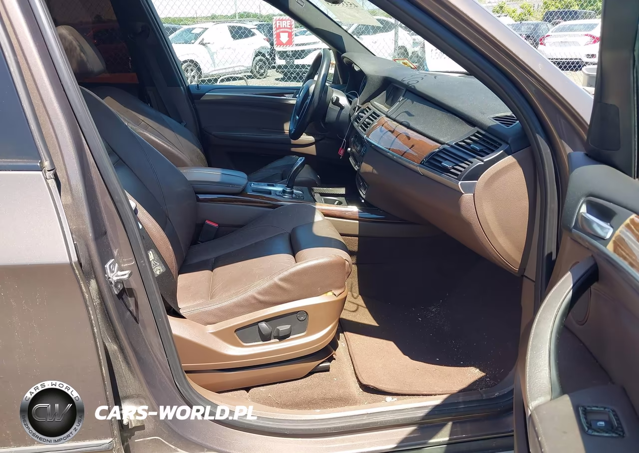 2011 BMW X5 xDrive50I VIN:5UXZV8C58BL418451 - 5