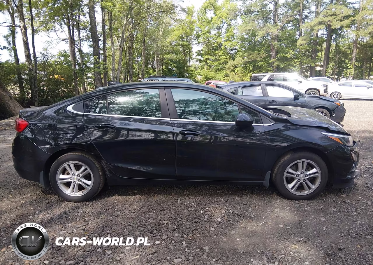 2018 Chevrolet Cruze Lt Auto VIN:1G1BE5SM0J7182565 - 13