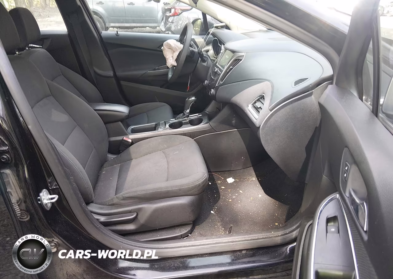 2018 Chevrolet Cruze Lt Auto VIN:1G1BE5SM0J7182565 - 5