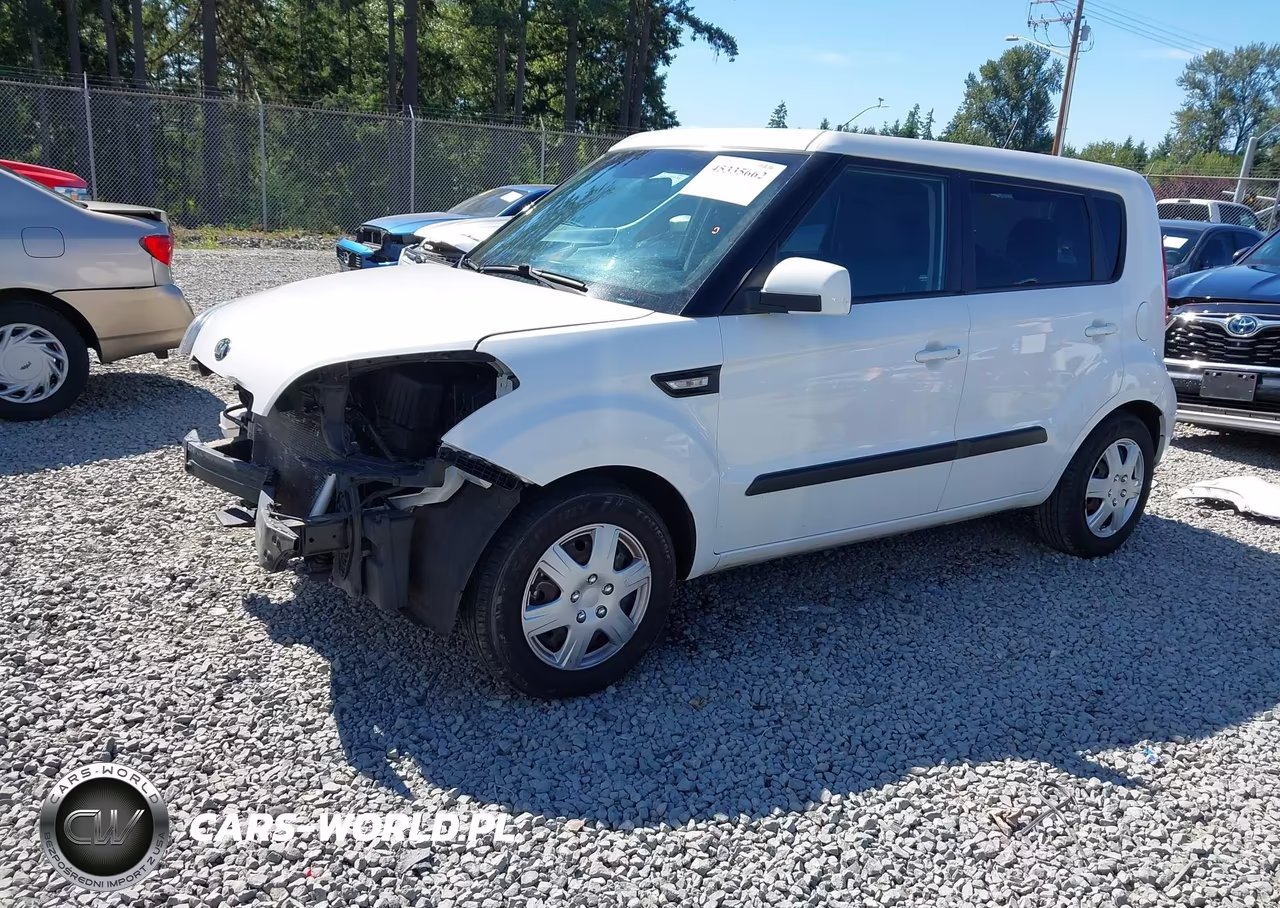 2013 Kia Soul VIN:KNDJT2A51D7512011 - 2