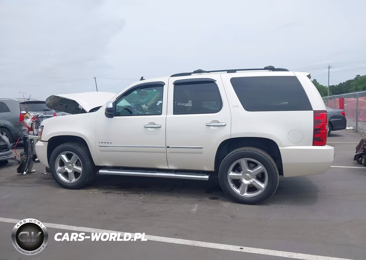 2013 Chevrolet Tahoe Ltz VIN:1GNSKCE05DR372696 - 14