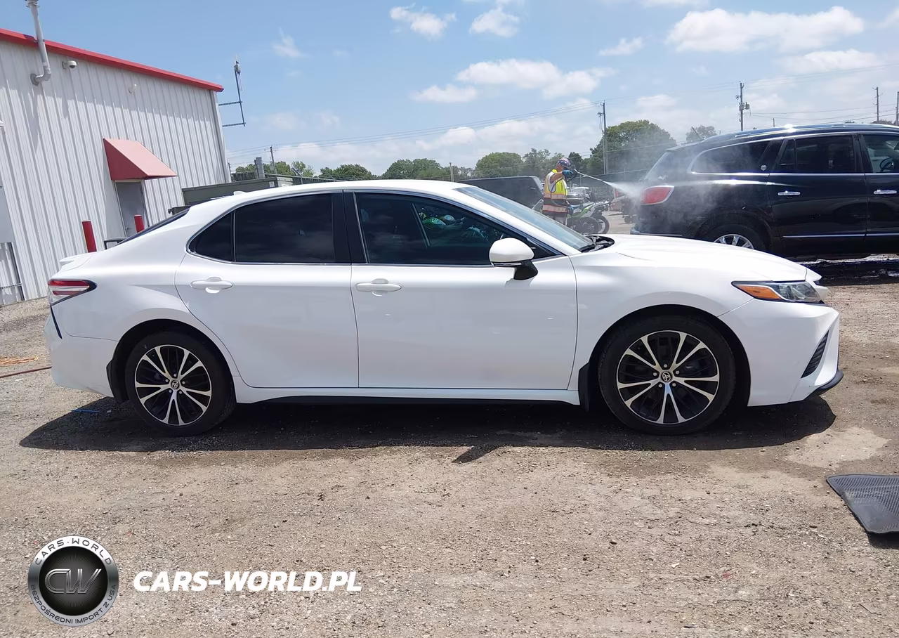 2020 Toyota Camry Se VIN:4T1M11AK7LU999326 - 13