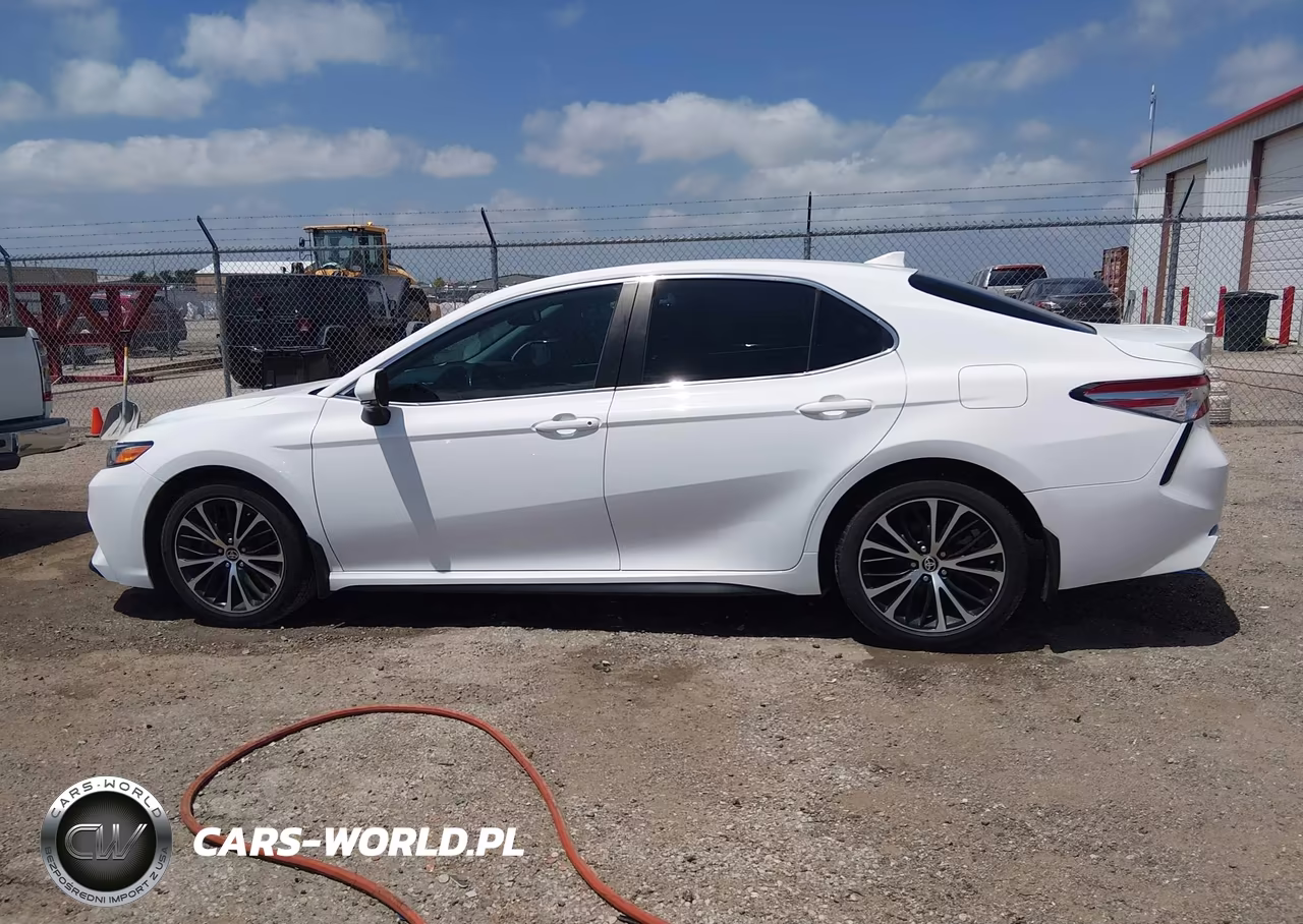2020 Toyota Camry Se VIN:4T1M11AK7LU999326 - 14