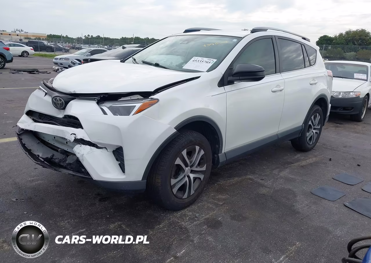 2018 Toyota Rav4 Le VIN:JTMZFREV8JJ186509 - 2