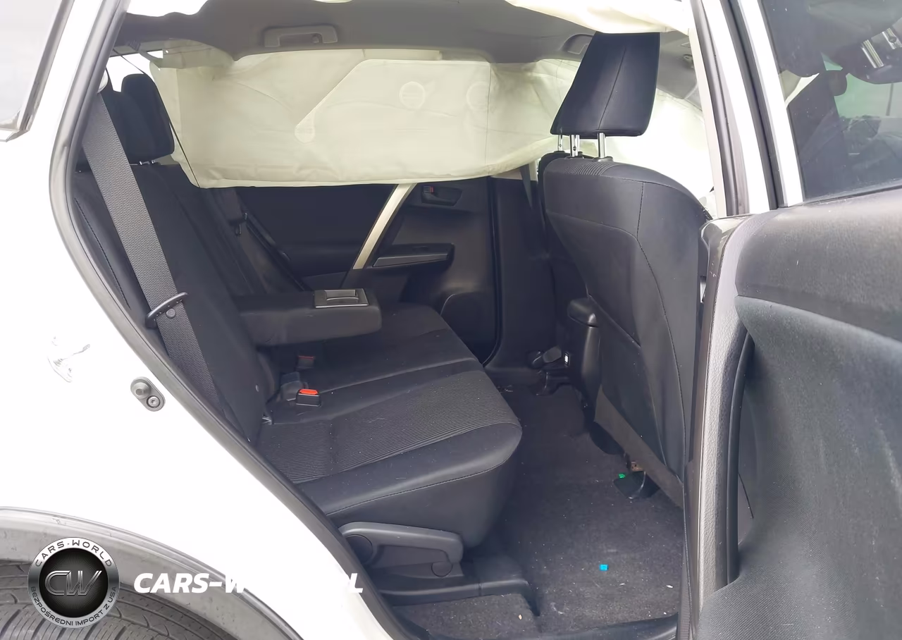 2018 Toyota Rav4 Le VIN:JTMZFREV8JJ186509 - 8