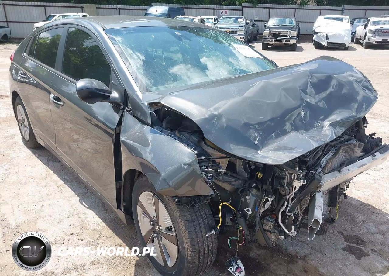 2022 Hyundai Ioniq Hybrid Blue VIN:KMHC65LC4NU281360 - 17