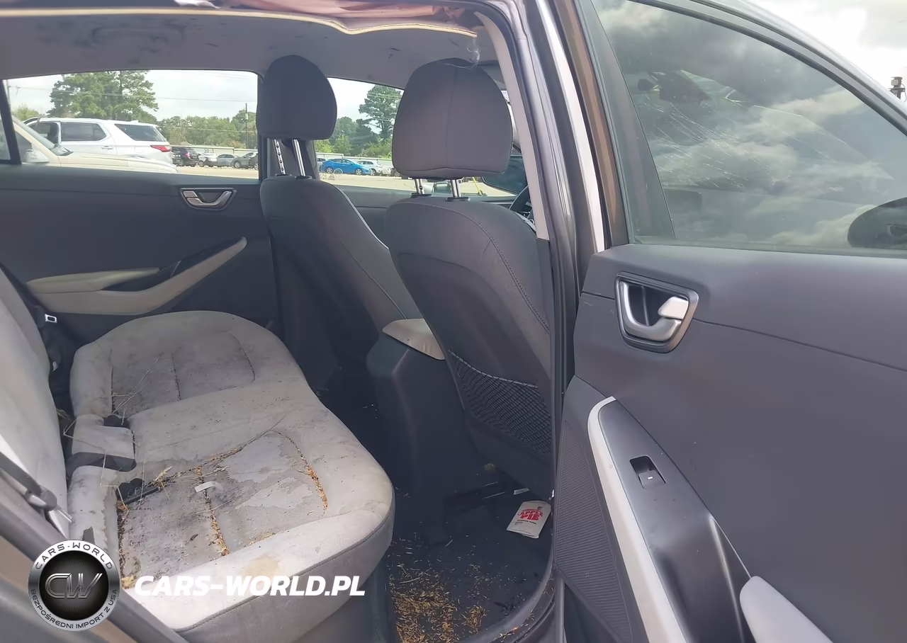 2022 Hyundai Ioniq Hybrid Blue VIN:KMHC65LC4NU281360 - 8