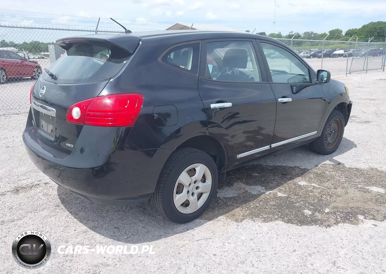 2011 Nissan Rogue S VIN:JN8AS5MV1BW687219 - 4
