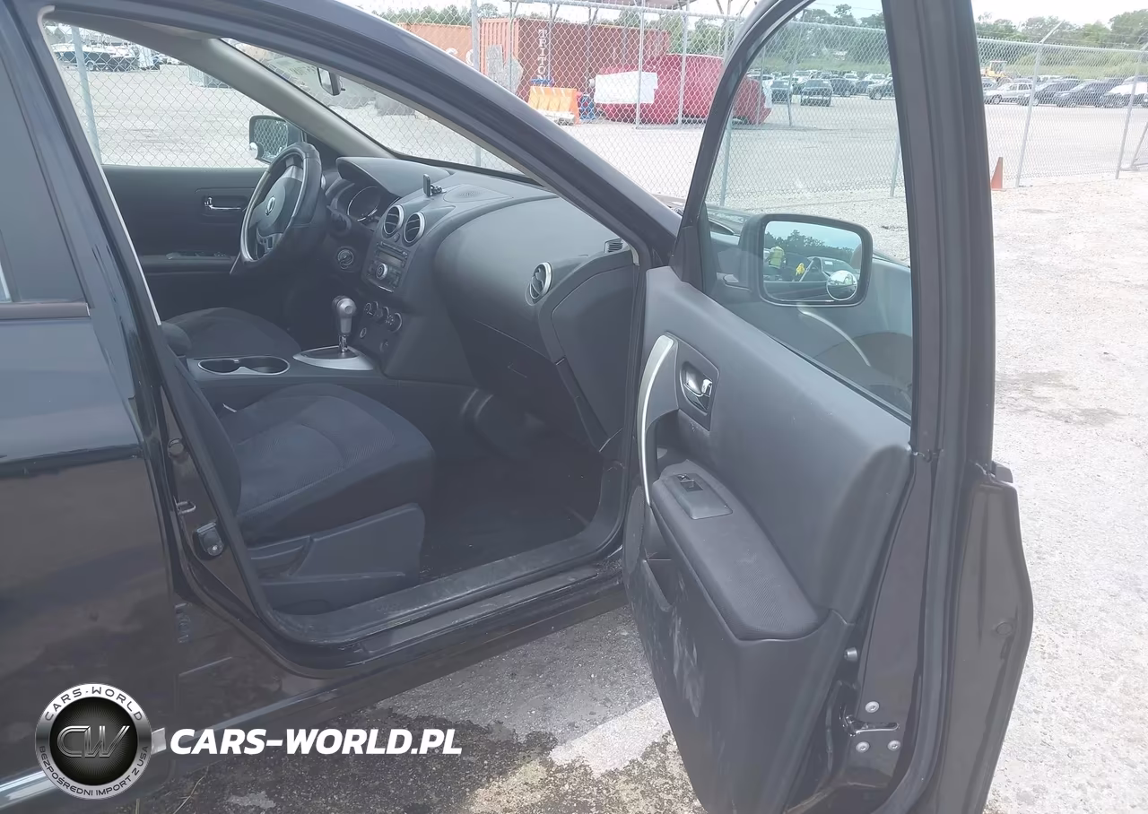 2011 Nissan Rogue S VIN:JN8AS5MV1BW687219 - 5