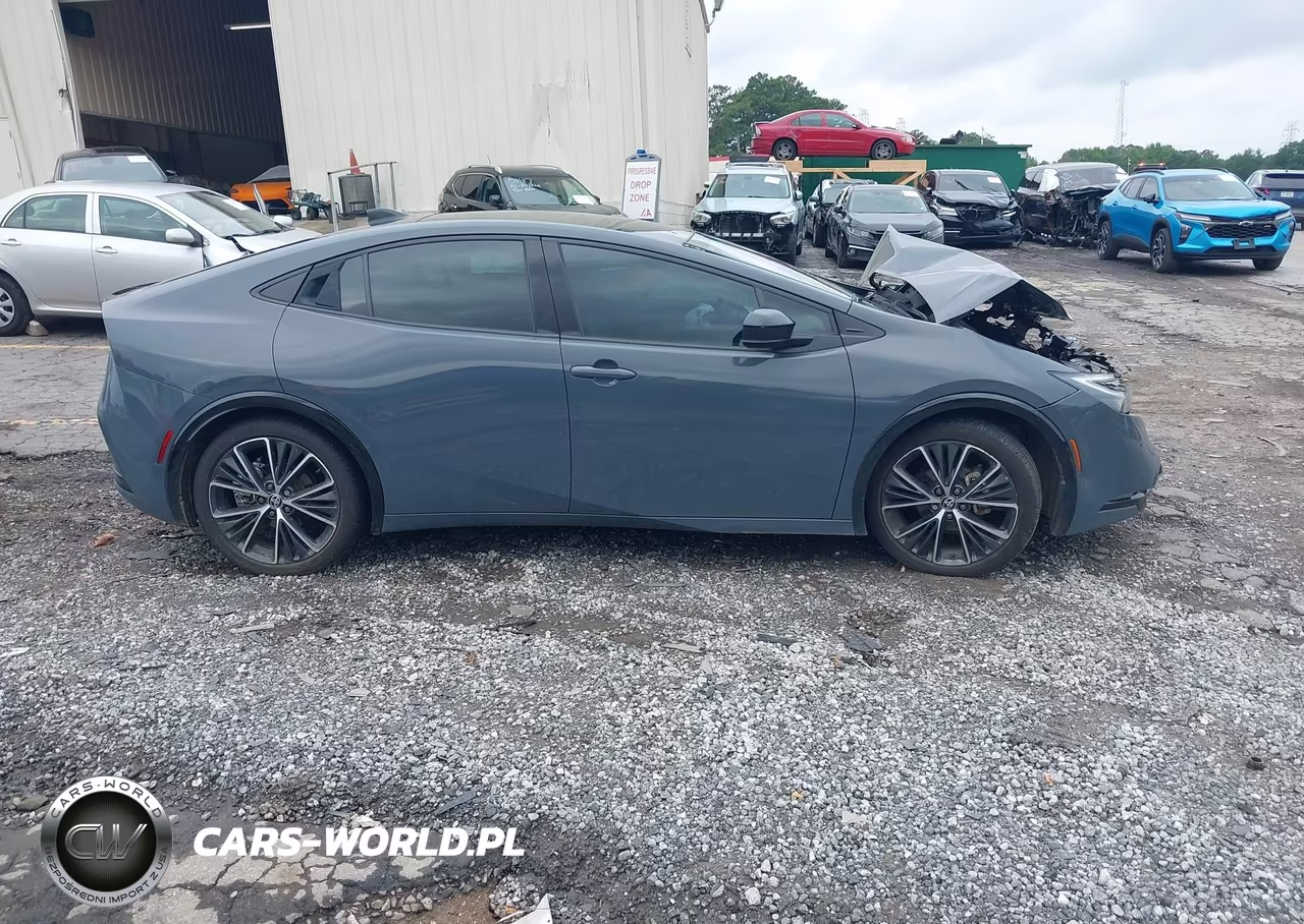 2023 Toyota Prius Limited VIN:JTDACAAU0P3011480 - 12